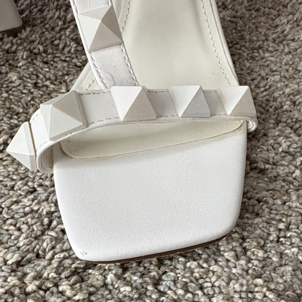 ShuShop KILEY STUDDED SQUARE TOE KITTEN HEEL - WHITE - Picture 3 of 8